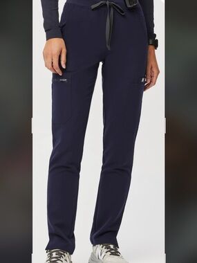 FIGS Women's Navy Yola Skinny Scrub Pants